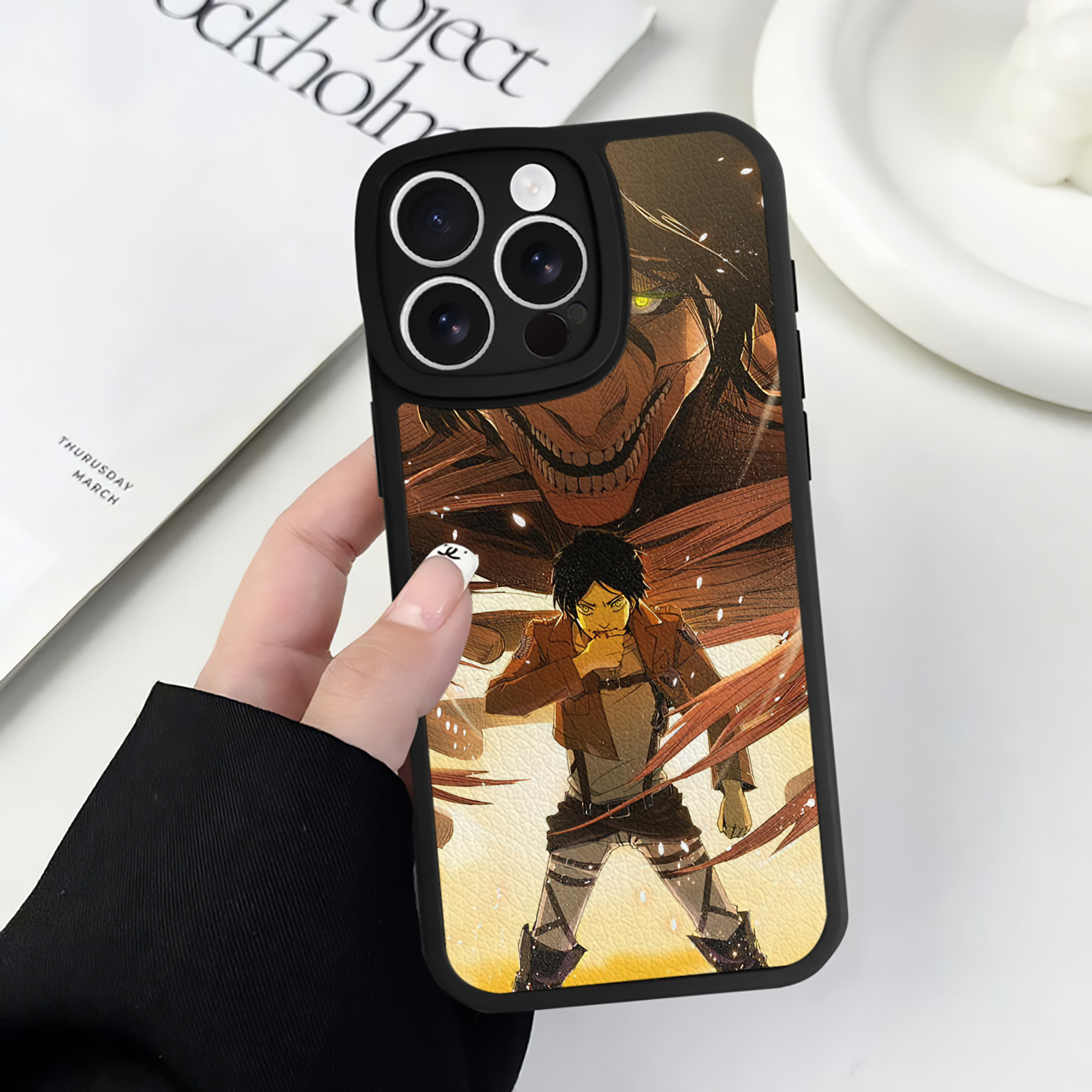 （画像用） 進撃の巨人 Attack on Titan 【iPhone 16シリーズ対応】シリコンスマホケース（レザー調） 材質：シリコン
